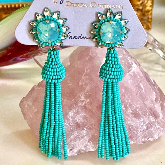 Deepa Gurnani Jewelry - 🌺🎉HP🎉🌺 NWT Deepa Gurnani Beaded Swarovski Chandeliers
